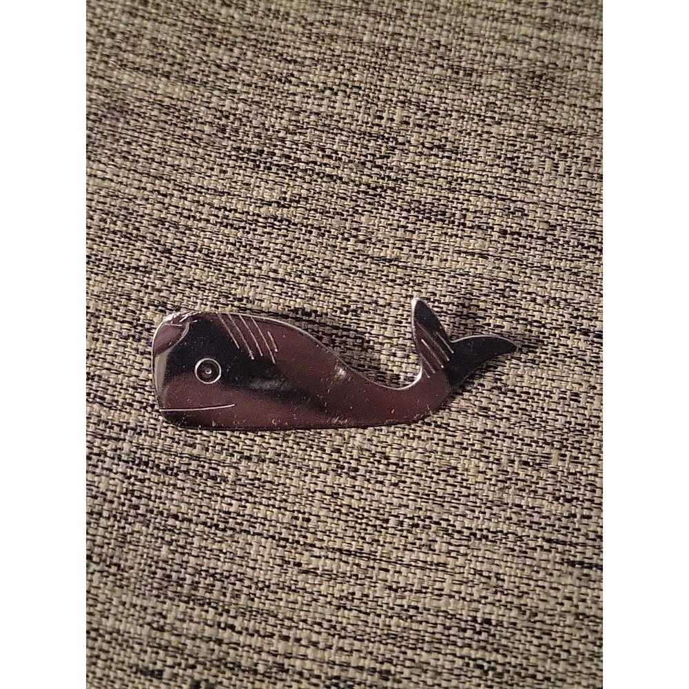 READ Sterling Silver Whale Brooch Pin Smile Happy Fish Ocean Sealife